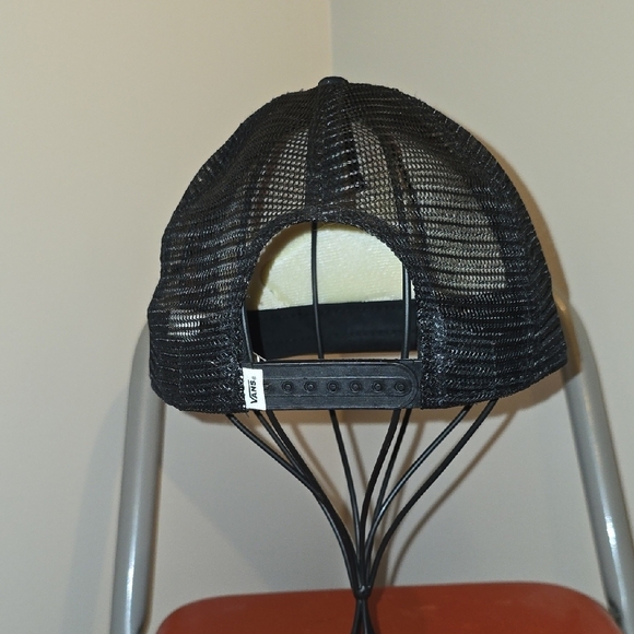 Vans Black and Red Floral Hat - Picture 6 of 7